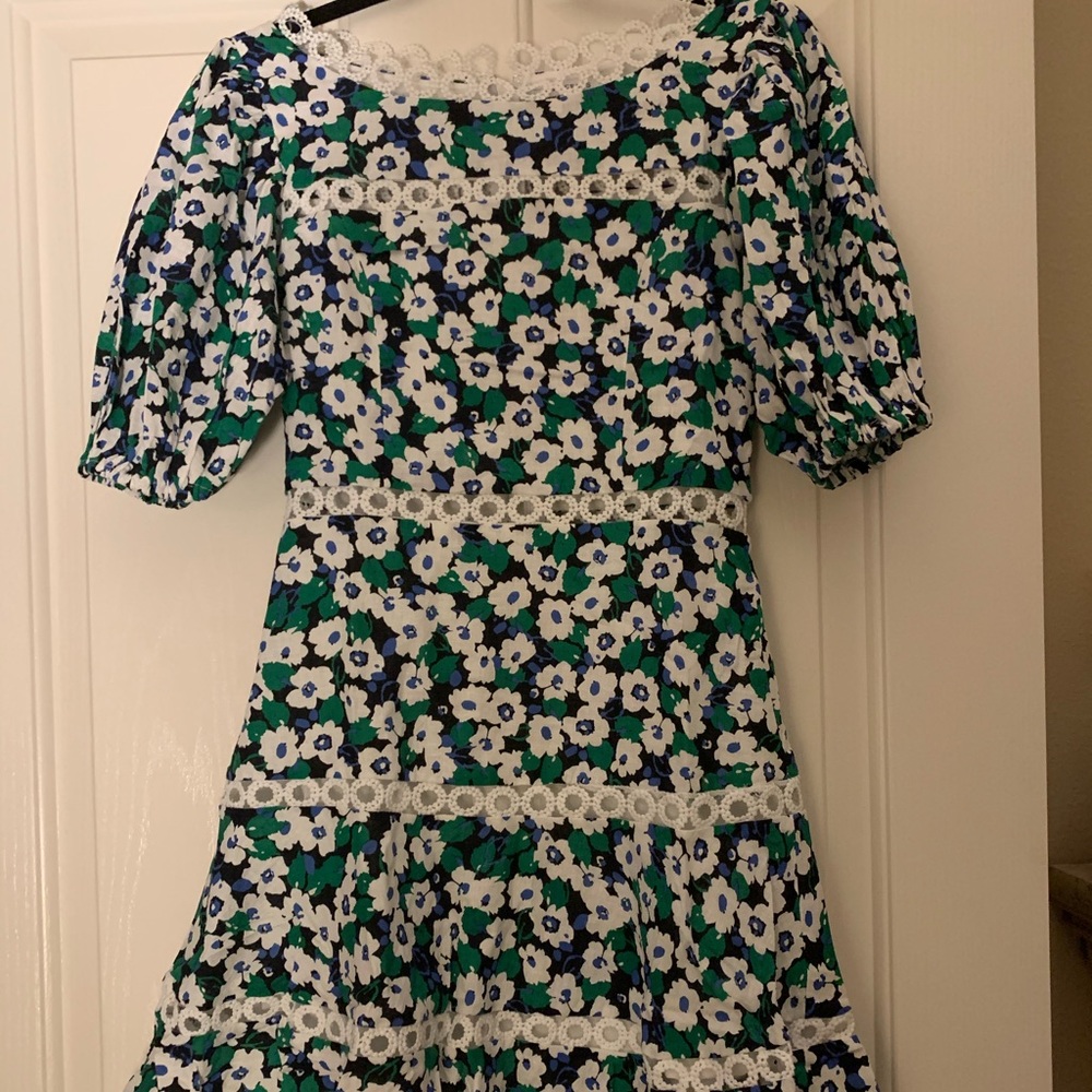 NWOT Floral eyelet dress - Picture 4 of 6